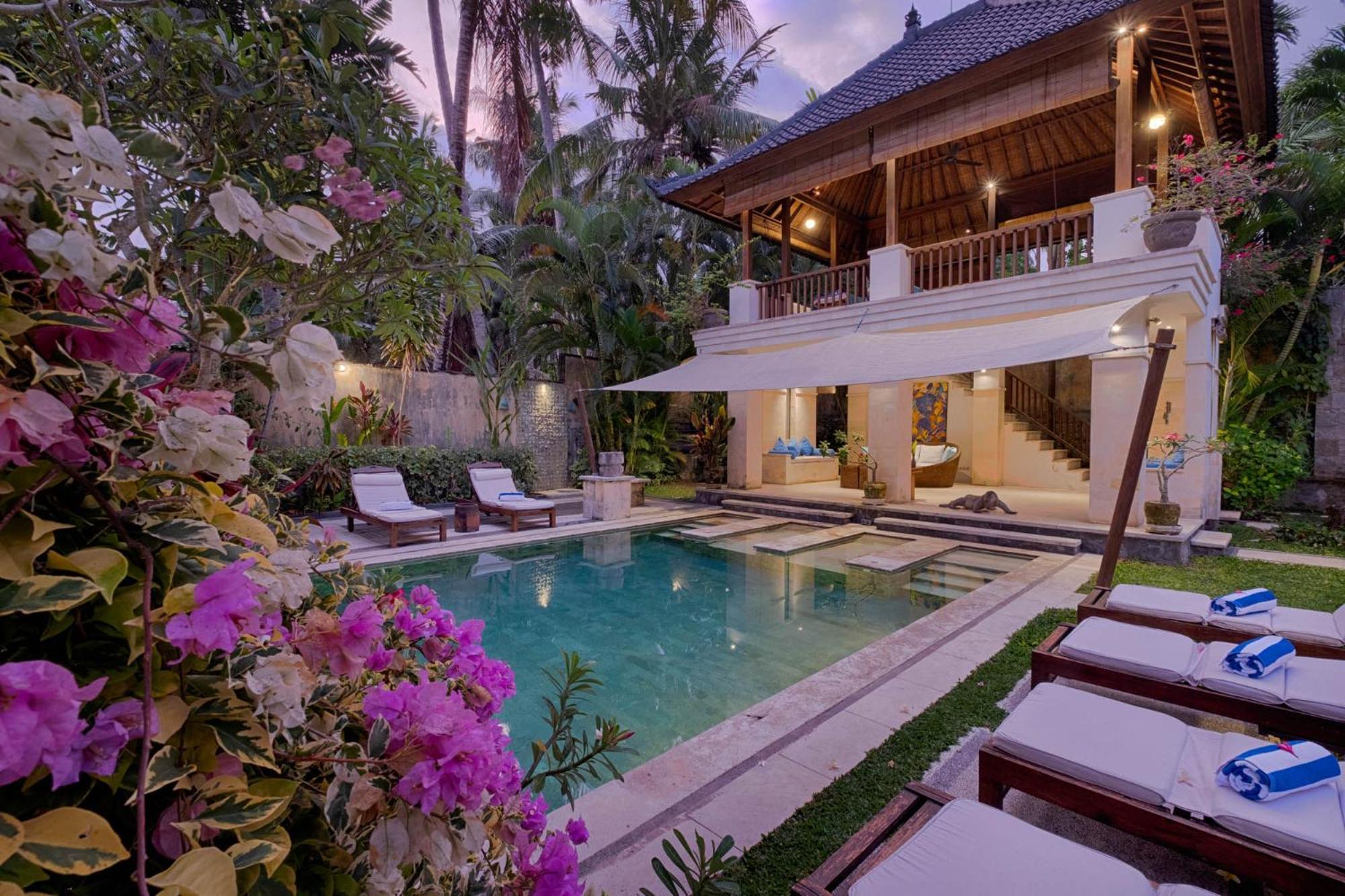Kutus Kutus Saba Beach Villa Yogyakarta Exterior photo
