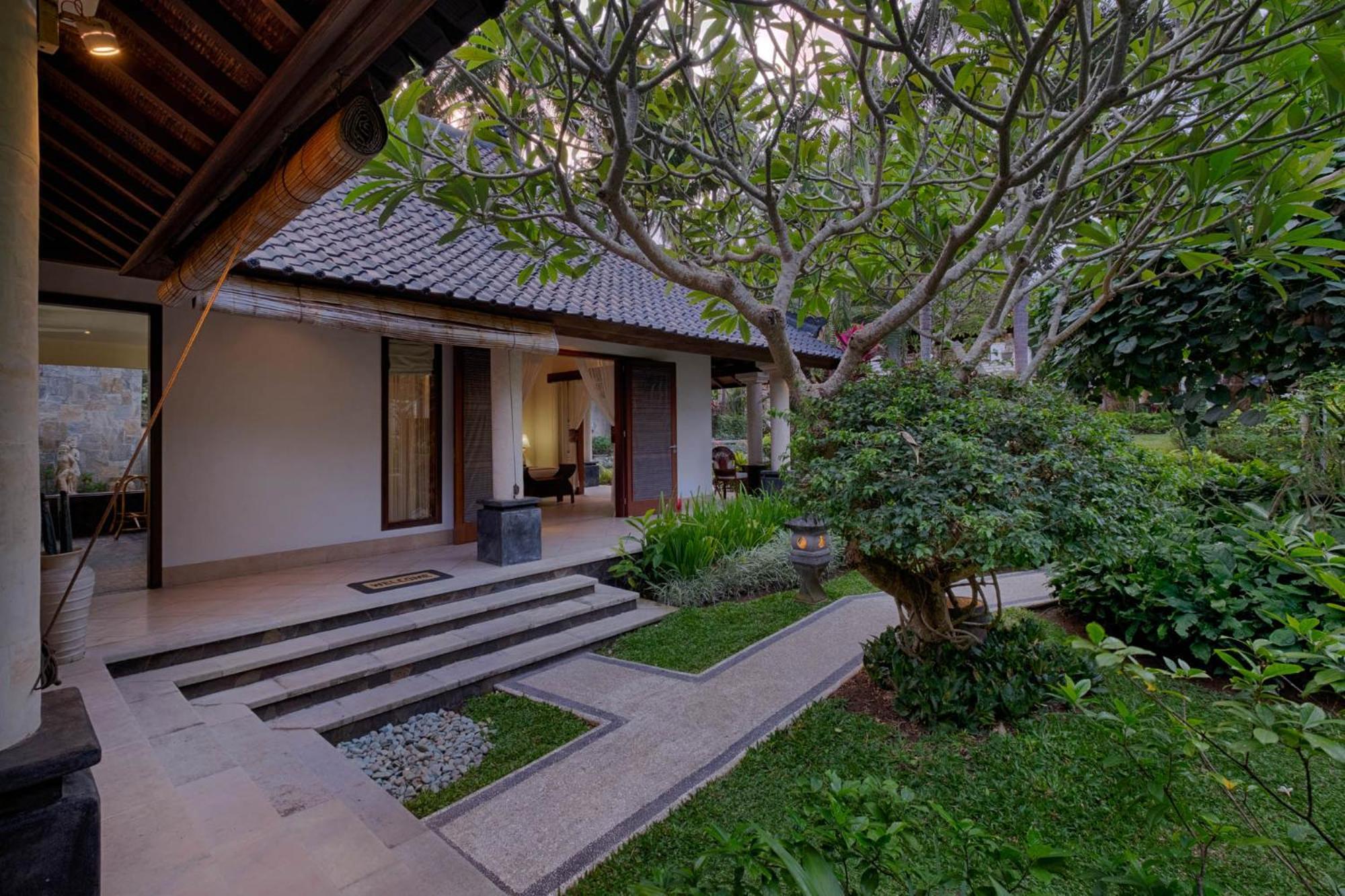 Kutus Kutus Saba Beach Villa Gianyar  Exterior photo