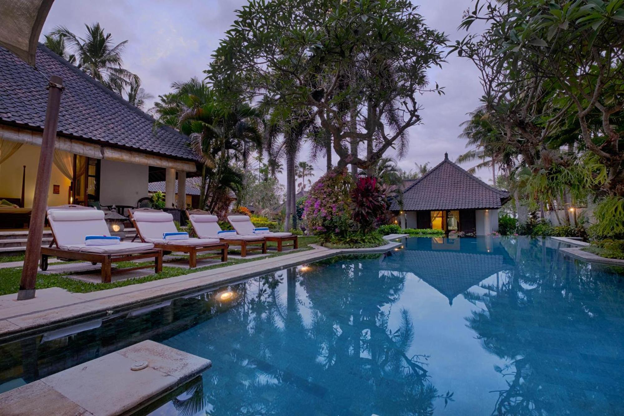 Kutus Kutus Saba Beach Villa Yogyakarta Exterior photo