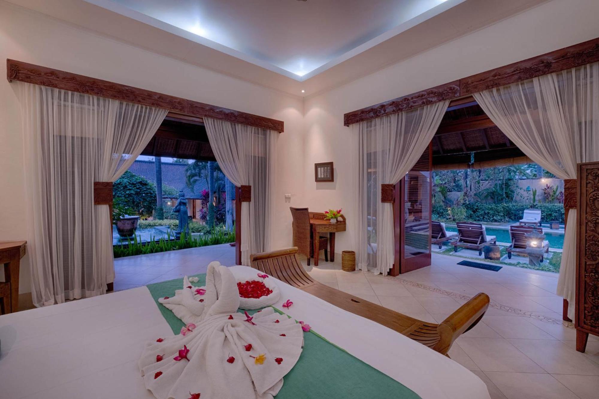 Kutus Kutus Saba Beach Villa Yogyakarta Exterior photo