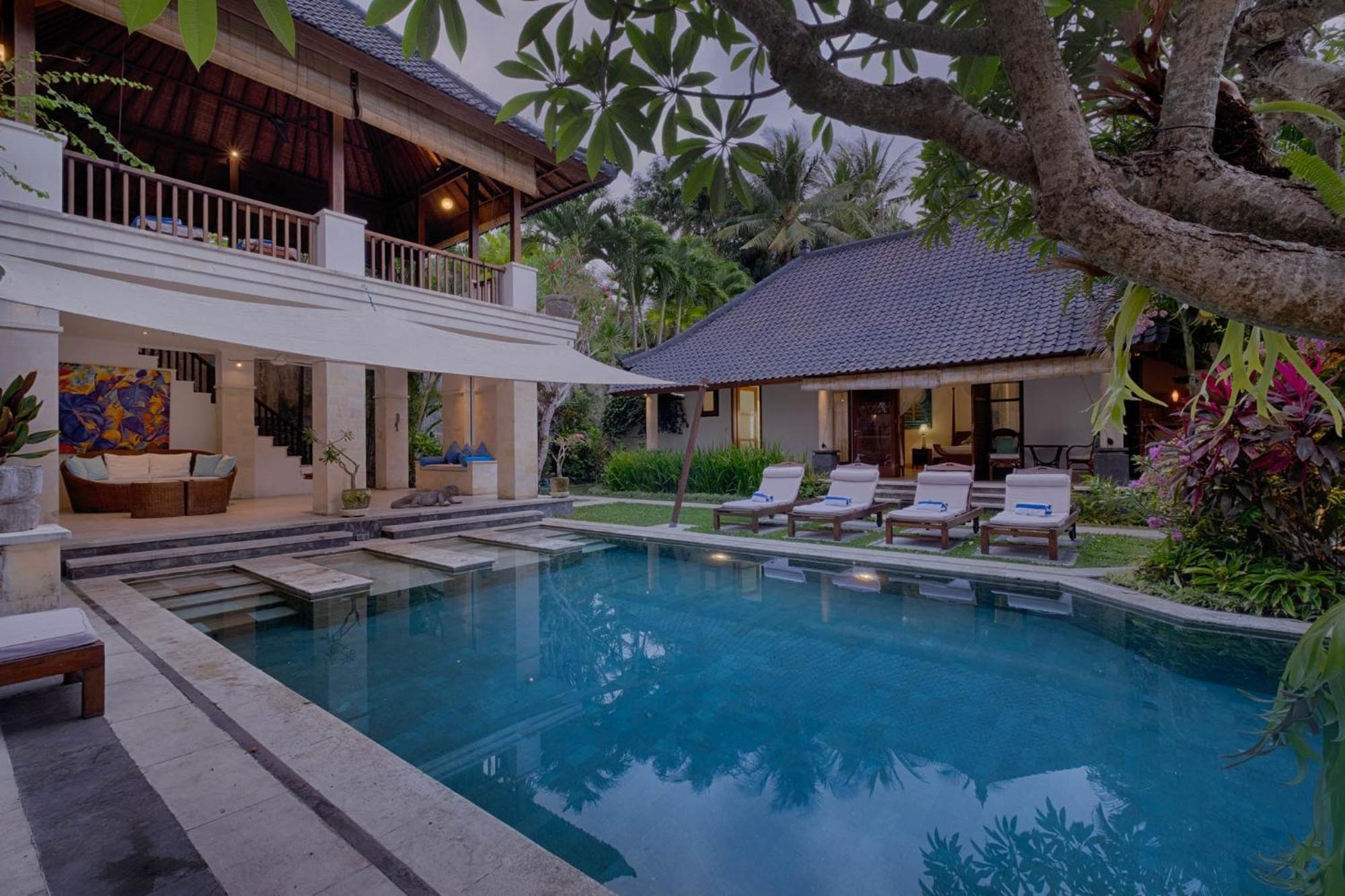 Kutus Kutus Saba Beach Villa Yogyakarta Exterior photo